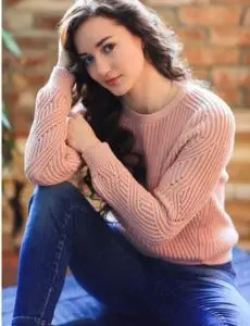 Elite escort service in Sirsi for home and hotel visits